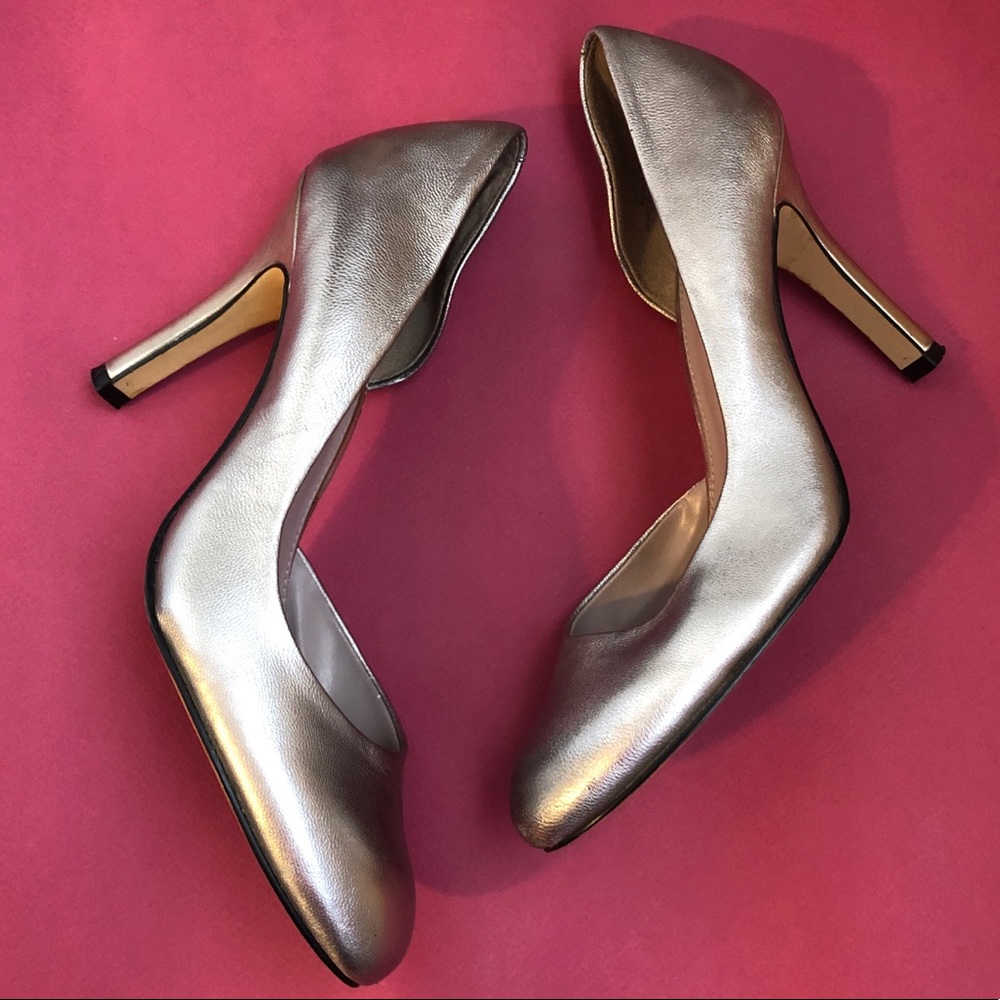 Nine West silver pumps